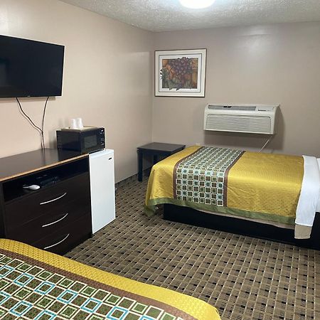 Economy Inn&Suites Ashtabula Eksteriør bilde