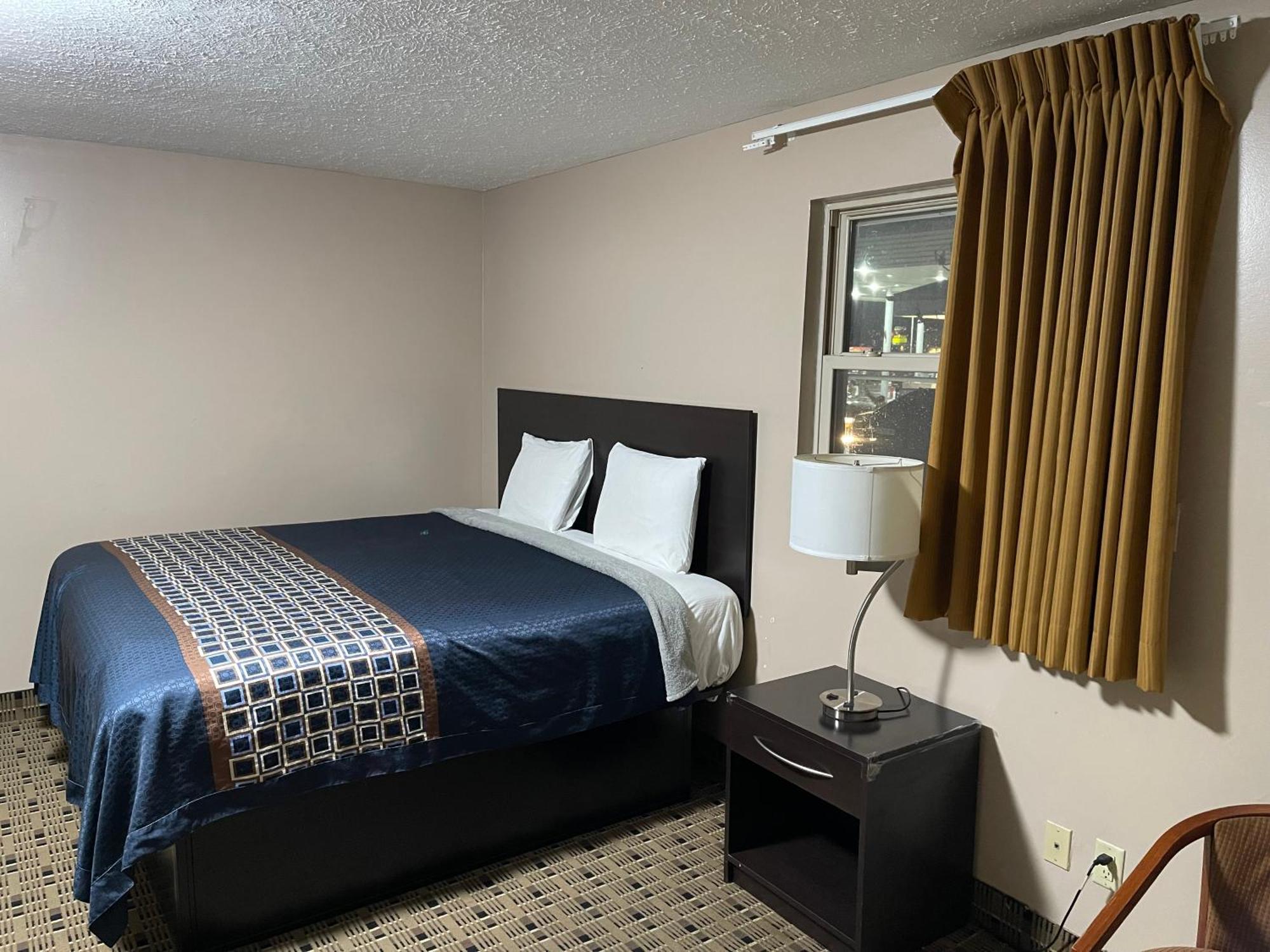Economy Inn&Suites Ashtabula Eksteriør bilde