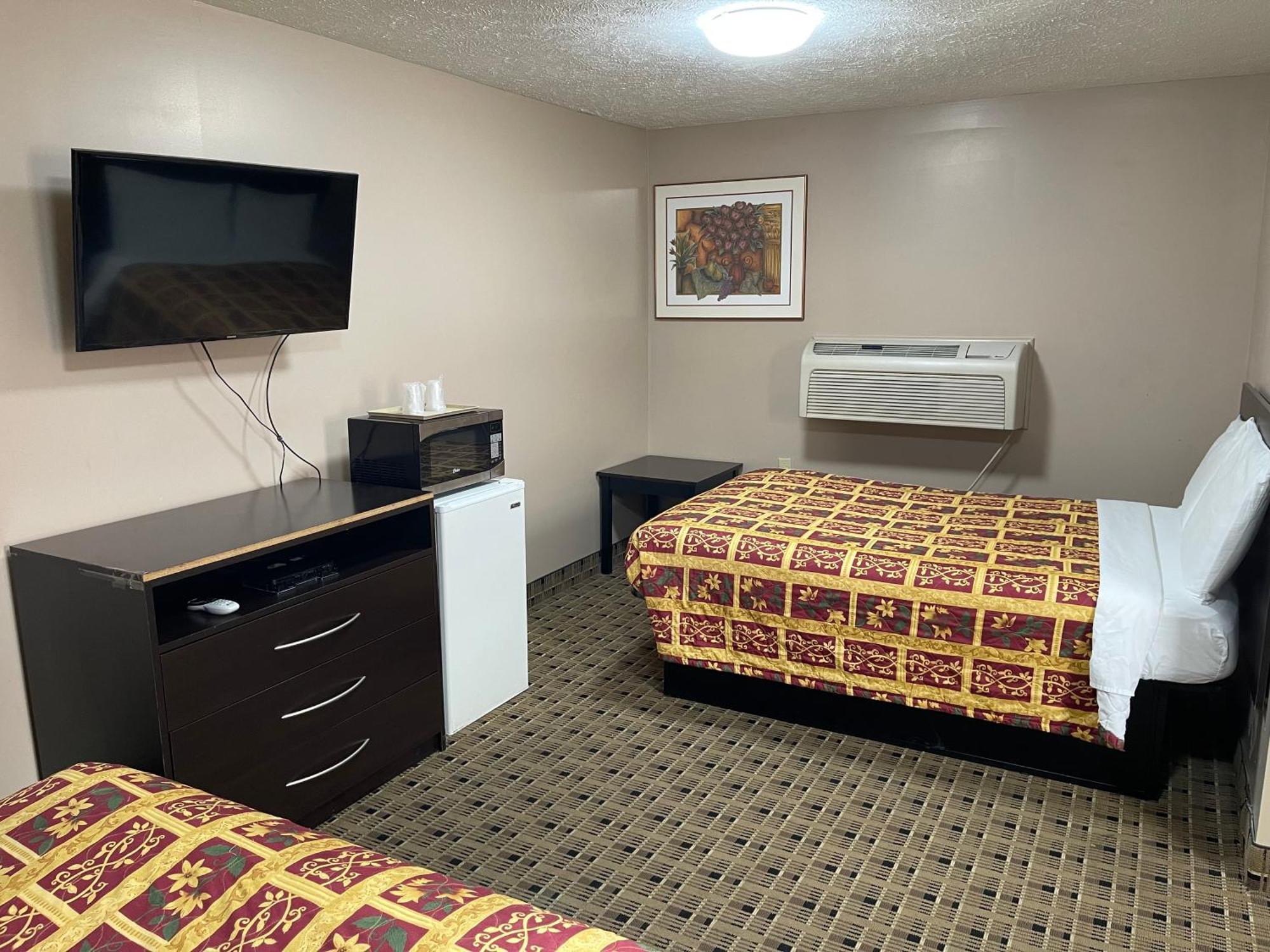 Economy Inn&Suites Ashtabula Eksteriør bilde