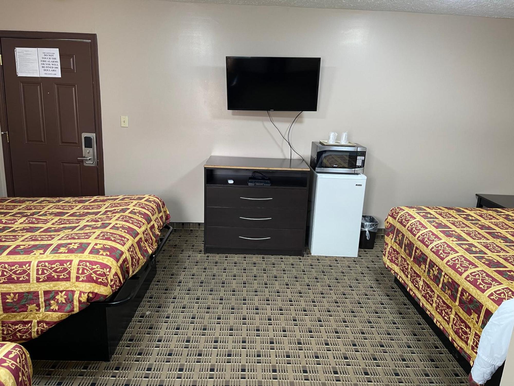 Economy Inn&Suites Ashtabula Eksteriør bilde