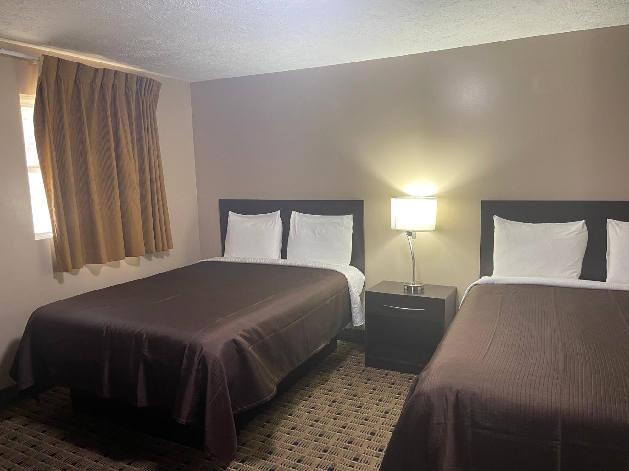 Economy Inn&Suites Ashtabula Eksteriør bilde