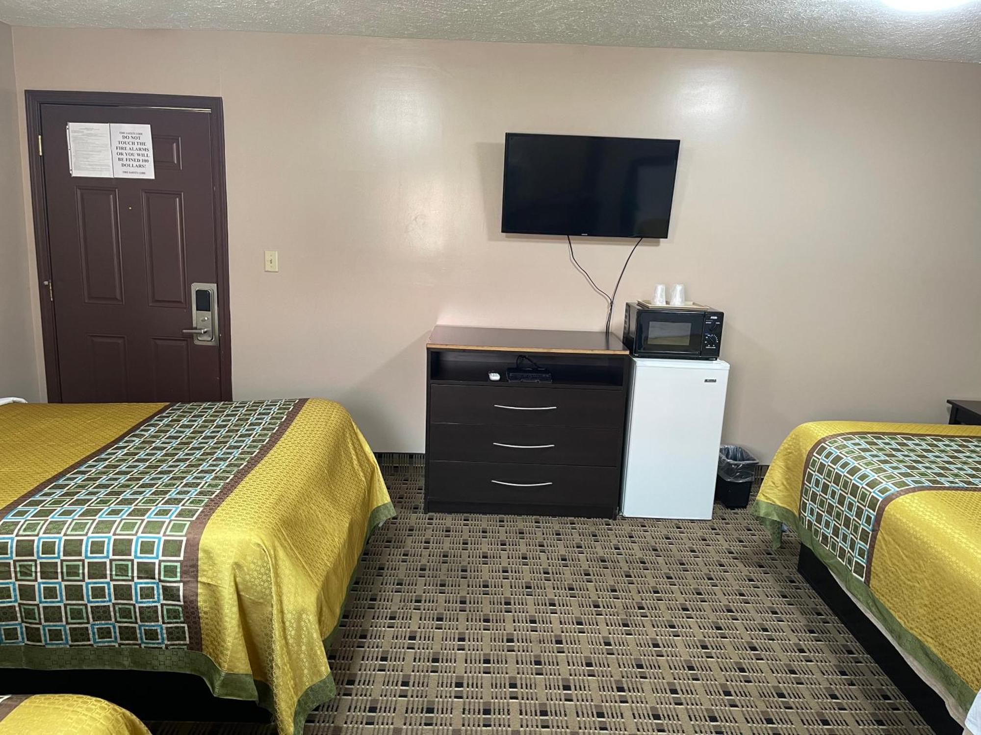 Economy Inn&Suites Ashtabula Eksteriør bilde